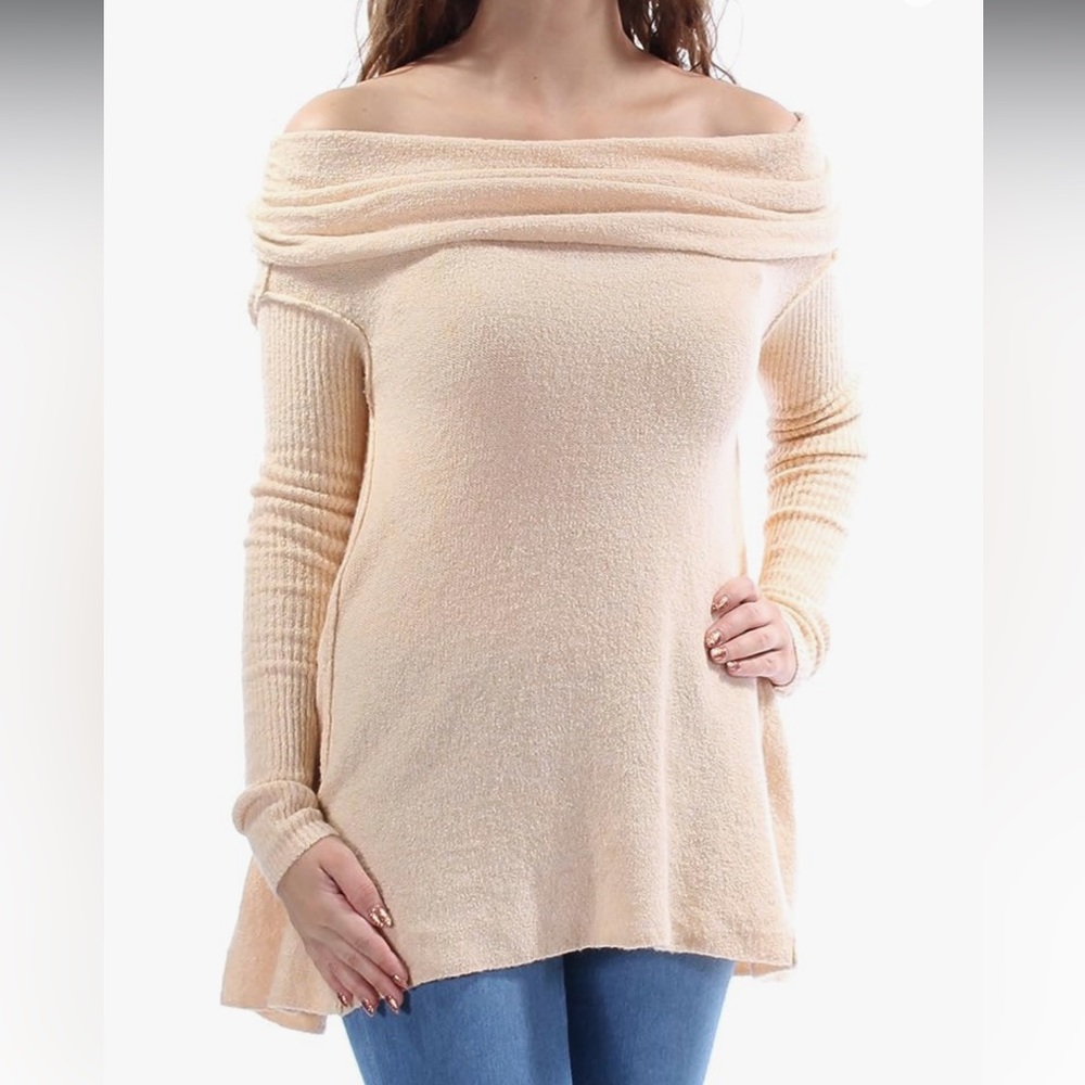 Free People Women's Strawberry Fields Sweater size Medium